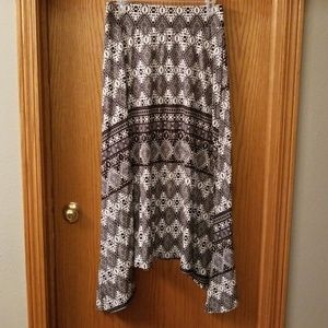 Maurices shark bite hem skirt